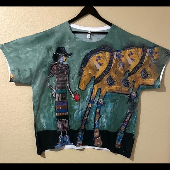 Fun, Cute tee shirt of cowgirl feeding apple to horse!! Plus size - Picture 1 of 1